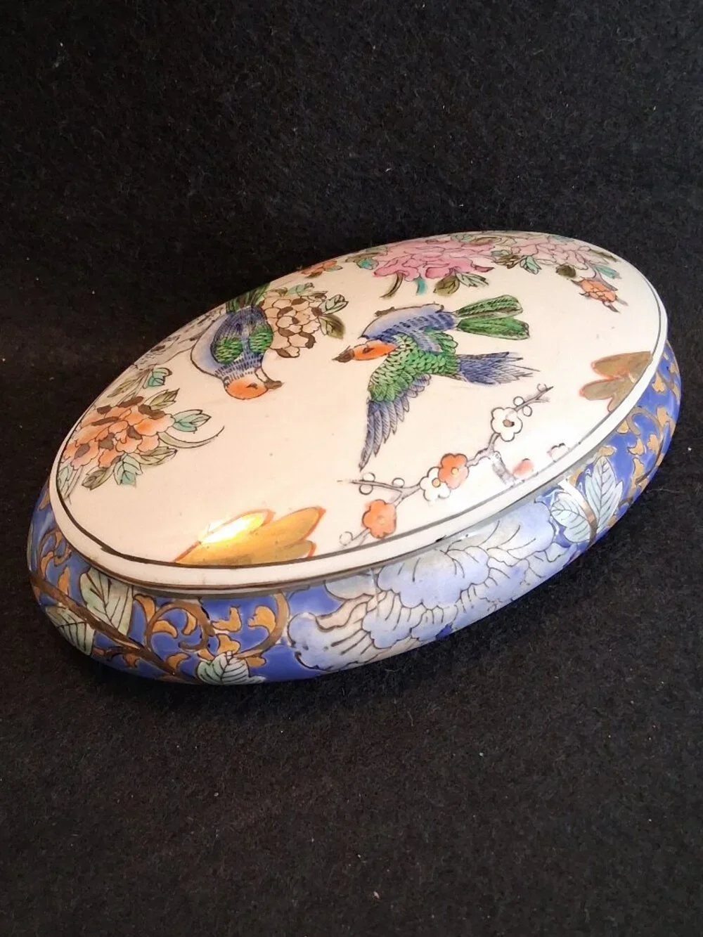 VTG Made in China Chinoiserie Ceramic Oval Trinket Box Bird & Floral Gold Accent - Picture 4 of 13